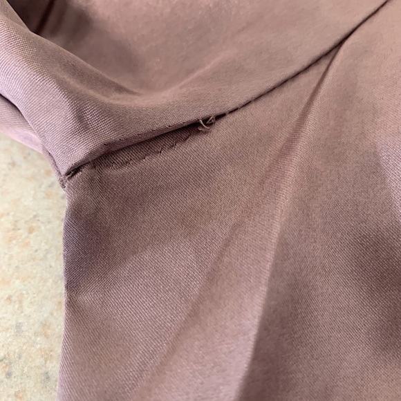 The Limited Women’s V-Neck Metallic Blouse - sz S - Picture 8 of 9